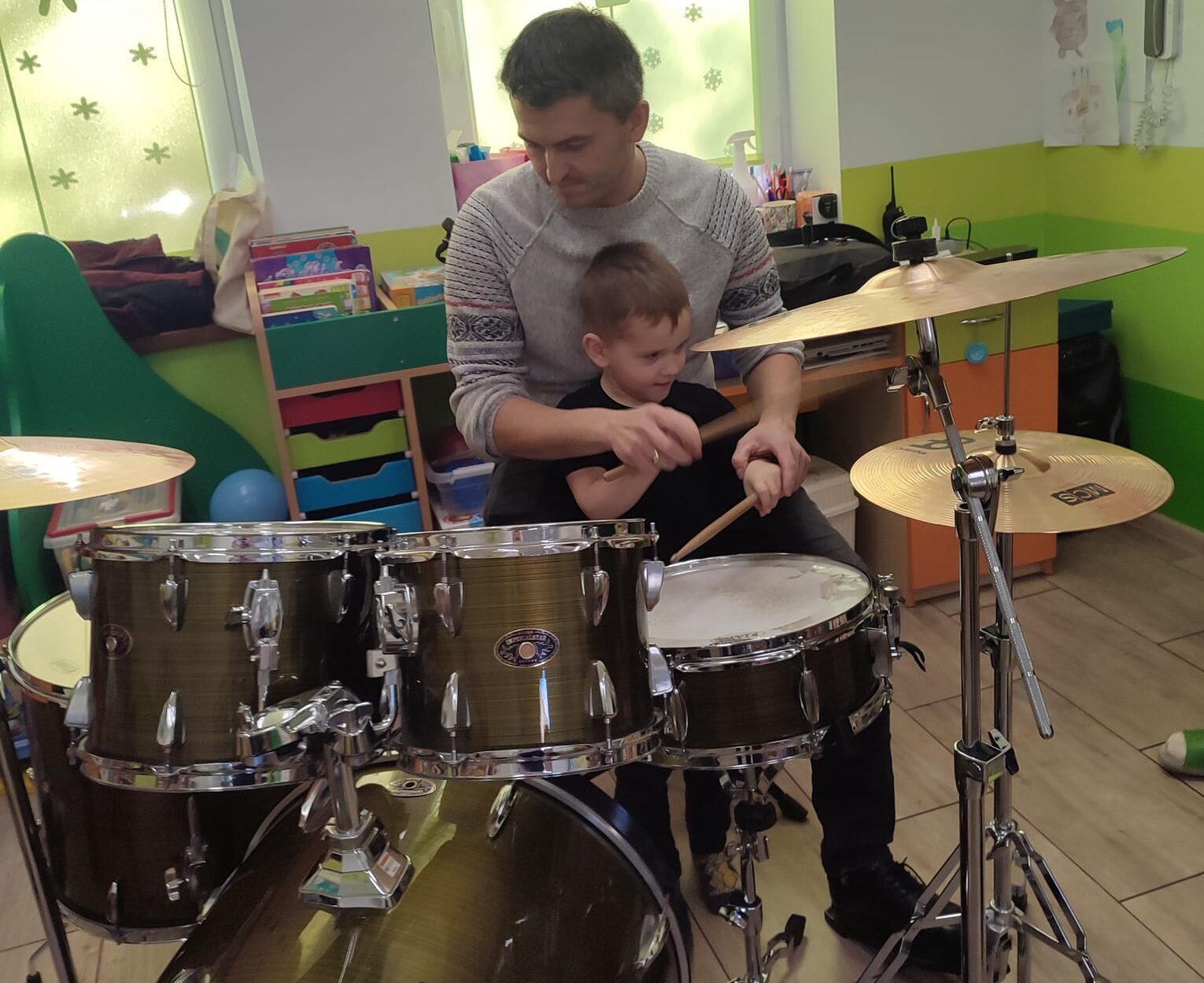 Zajęcia muzyki w Przedszkolu Misio w Kłodawie